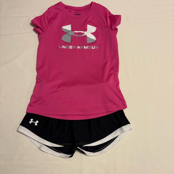 Under Armour Other - Under Armour clothing set Pink Athletic T-shirt and black and white shorts